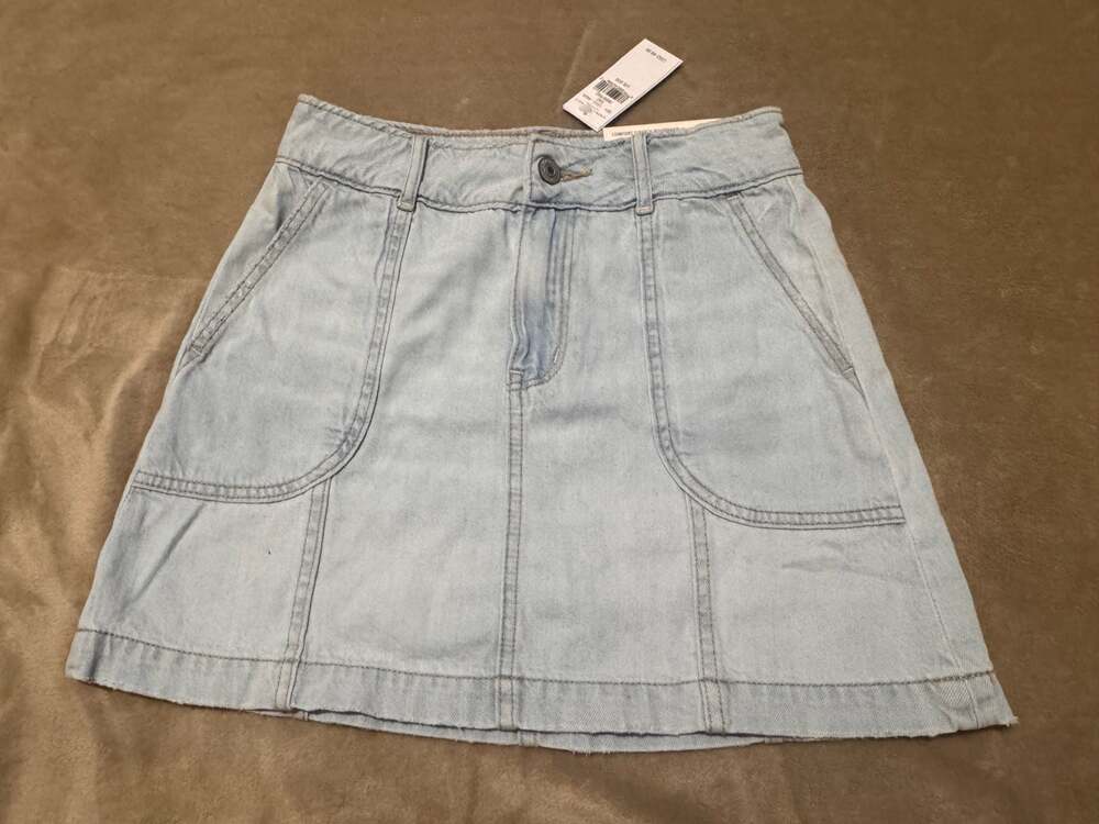 American Eagle Super Hi-Rise A-Line Denim Mini Skirt in Light Wash SIZE 000